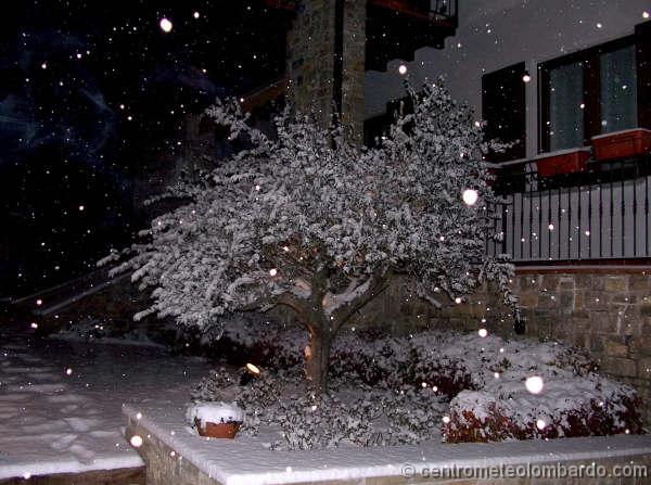 2.jpg - Brivio (LC), 26 Gennaio 06 ore 19. Foto di Luca T.