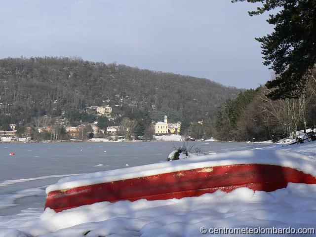 8.jpg - Lago di Montorfano (CO). Ore 15.29. (Azzi Andrea)